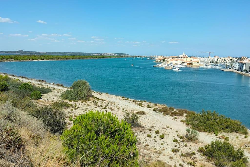 Appt T1 bis, terrasse face mer, rénové, climatisé Leucate Esterno foto